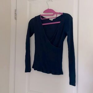 AMOUR VERT Navy Blue Sweater